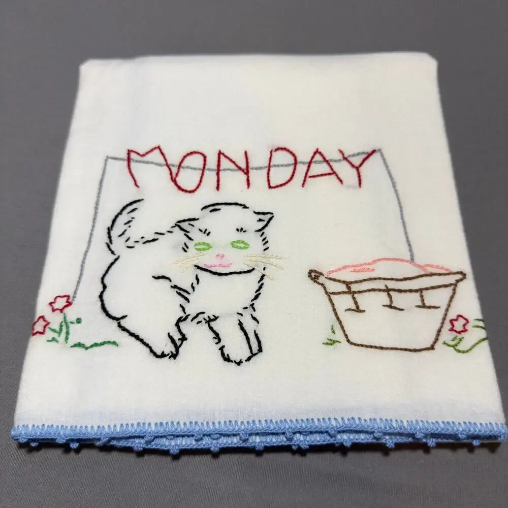 VINTAGE Embroidered Cat Kitten Days of The Week Handtowel Complete Set of 7